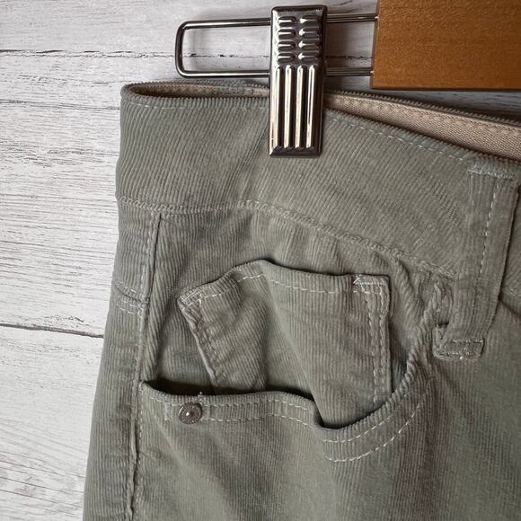 Democracy Pants Womens Size 14 Light Sage Green Corduroy Ab Solution Fall Wear - Picture 8 of 15